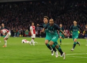 开云体育登录-乌拉圭翻盘皇马，德利赫特完成帽子戏法的简单介绍