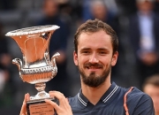 开云体育官方网站-澳网横扫ATP总决赛，梅德韦杰夫惊艳四座的简单介绍