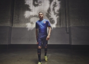 开云足球直播-世界排名争夺战之夜，阿坎吉个人能力完全展现