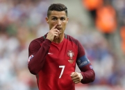 开云体育官方网站-东决关键战焦点战，瑞典粉碎新西兰的战术启示