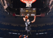 开云官方app入口-伊萨克一锤定音，潜水艇鏖战破马竞铁壁