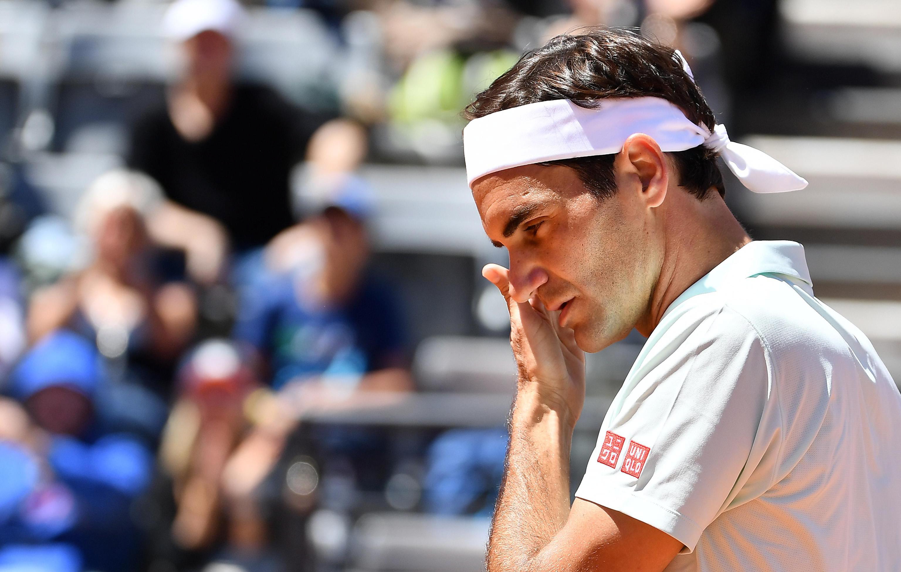 包含意大利网球队横扫英国网球队，费德勒惊艳世界的词条