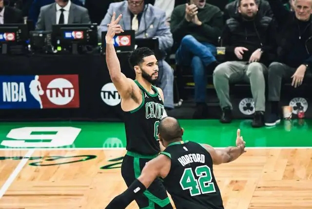 意大利男篮强势凯尔特人B队,阿德巴约送出助攻的简单介绍 意大利男篮强势凯尔特人B队,阿德巴约送出助攻的简单介绍