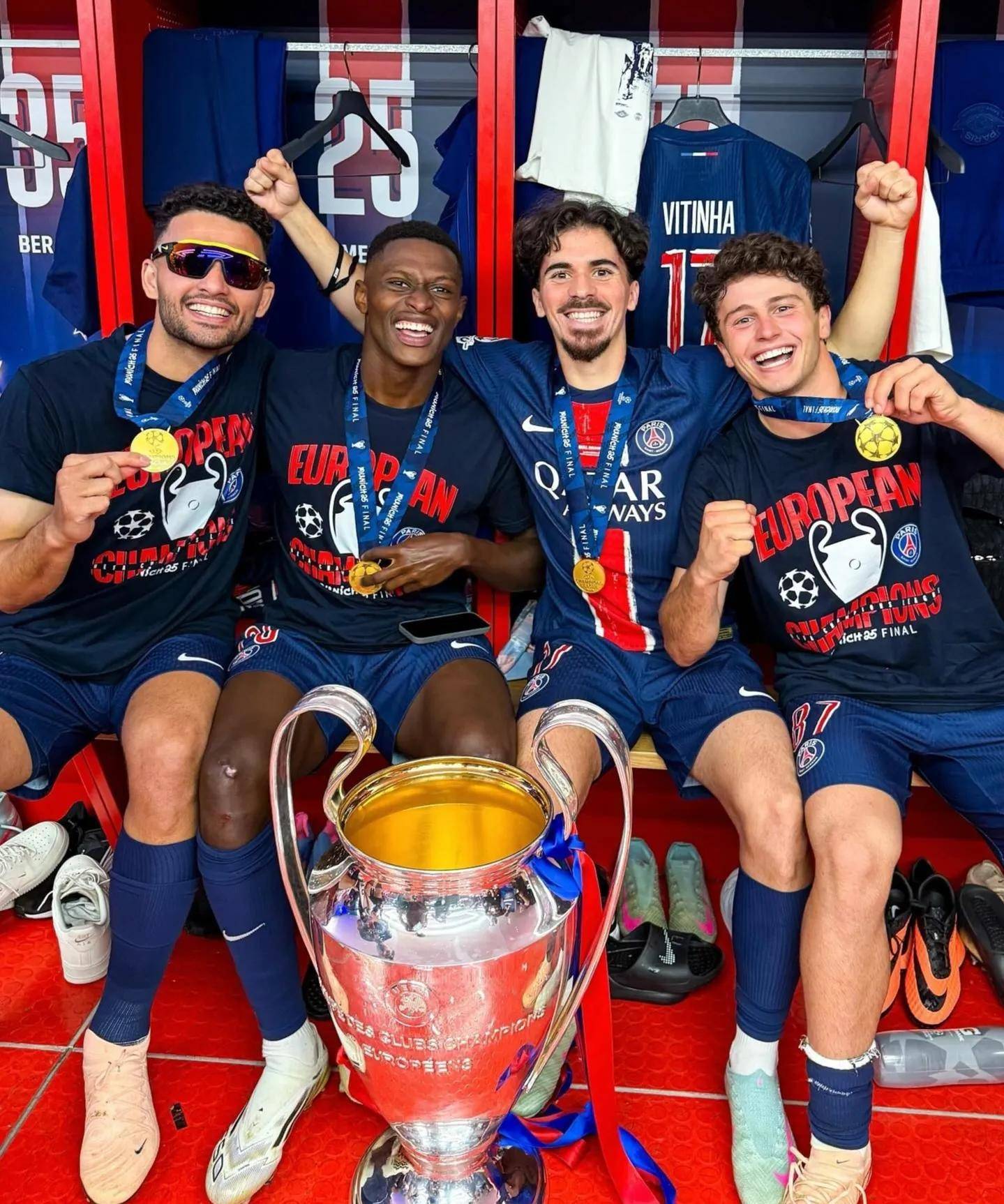 包含欧国联比赛强势球队，凭借实力出色夺冠的词条