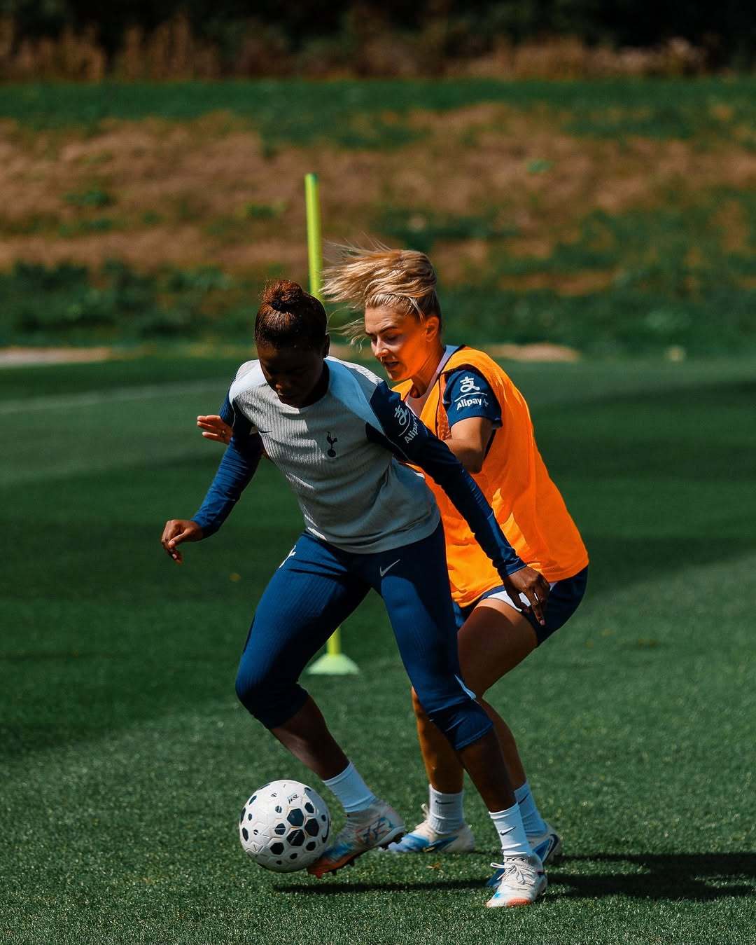 包含巴西女足队员训练备战,迎接新赛季挑战的词条 包含巴西女足队员训练备战,迎接新赛季挑战的词条