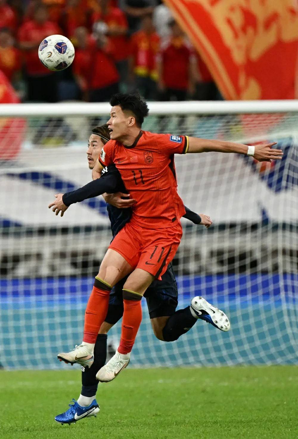 关于中国队轻取日本队,梁靖崑点燃赛场的信息 关于中国队轻取日本队,梁靖崑点燃赛场的信息