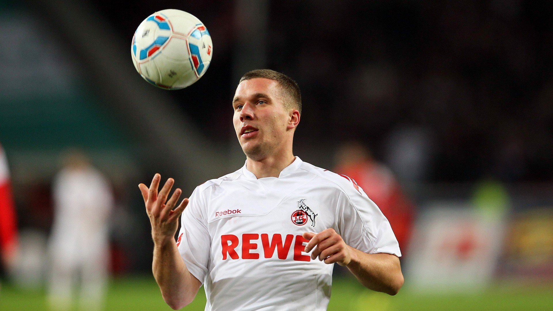 双城记,F1摩纳哥的极速艺术与曼联欧战的生死救赎