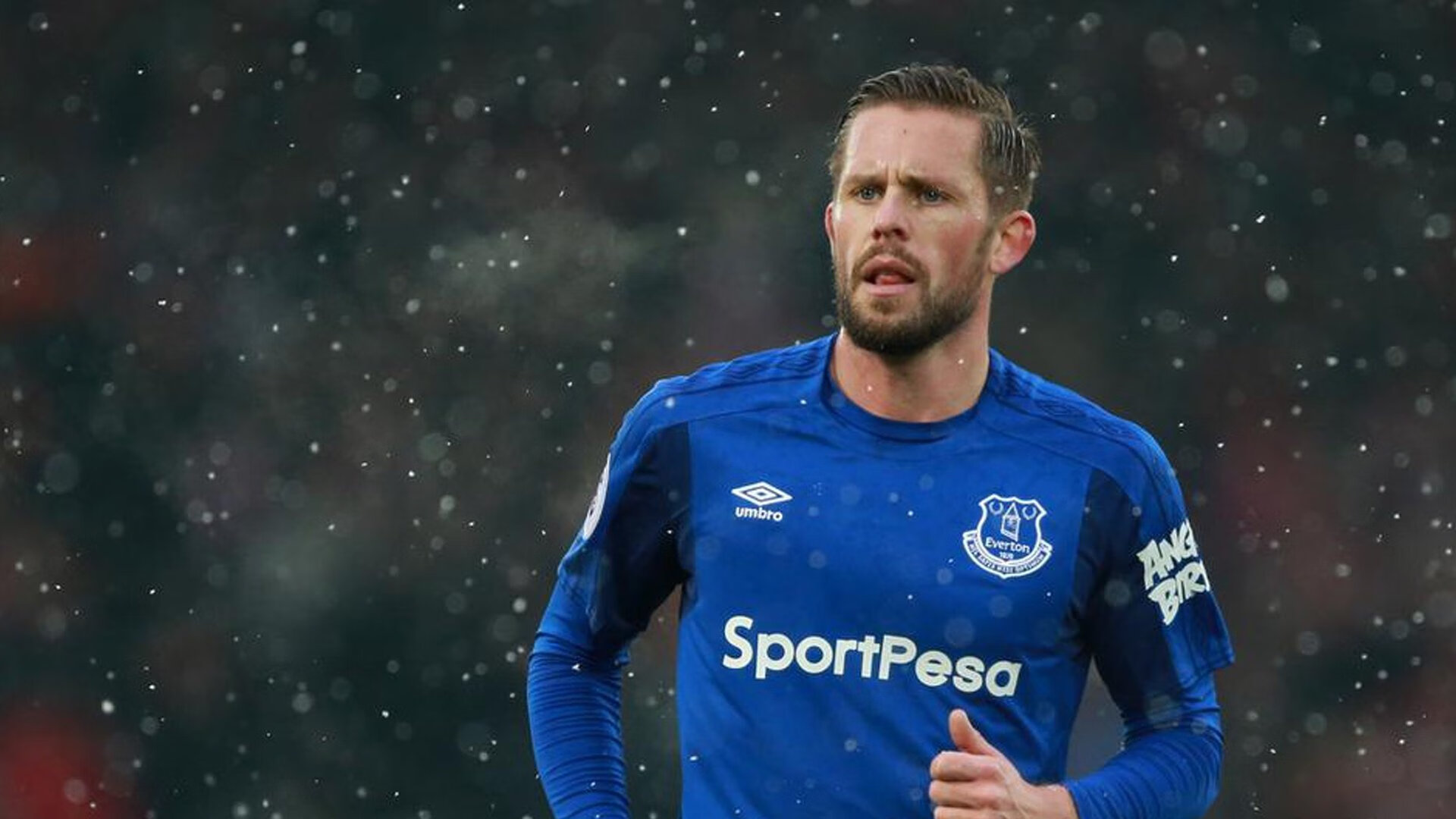 南美铁闸锁死北非之狐，戈麦斯防守艺术点亮乌拉圭胜局